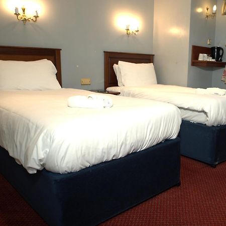 Consort Hotel Ротергем Екстер'єр фото