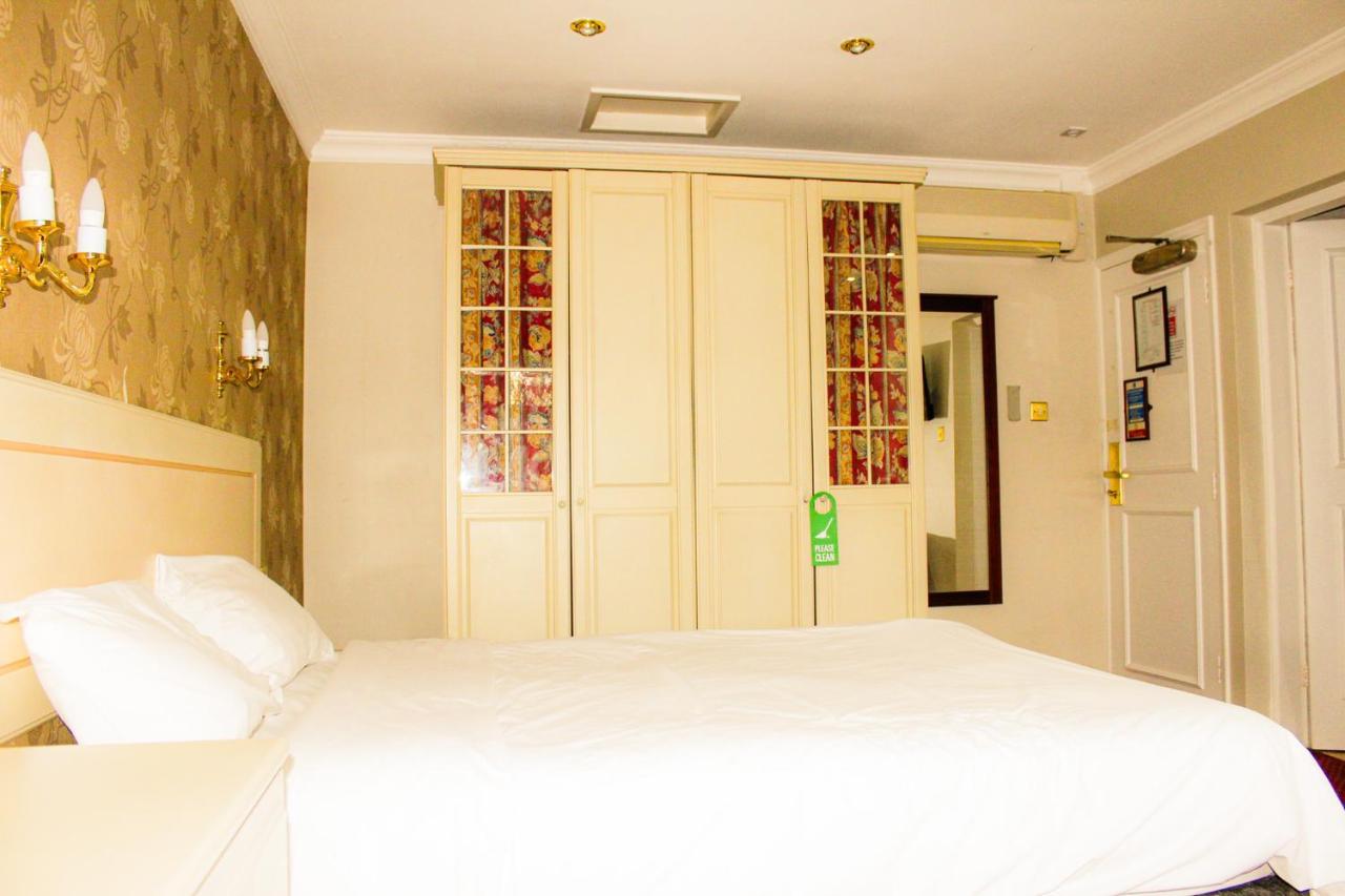 Consort Hotel Ротергем Екстер'єр фото
