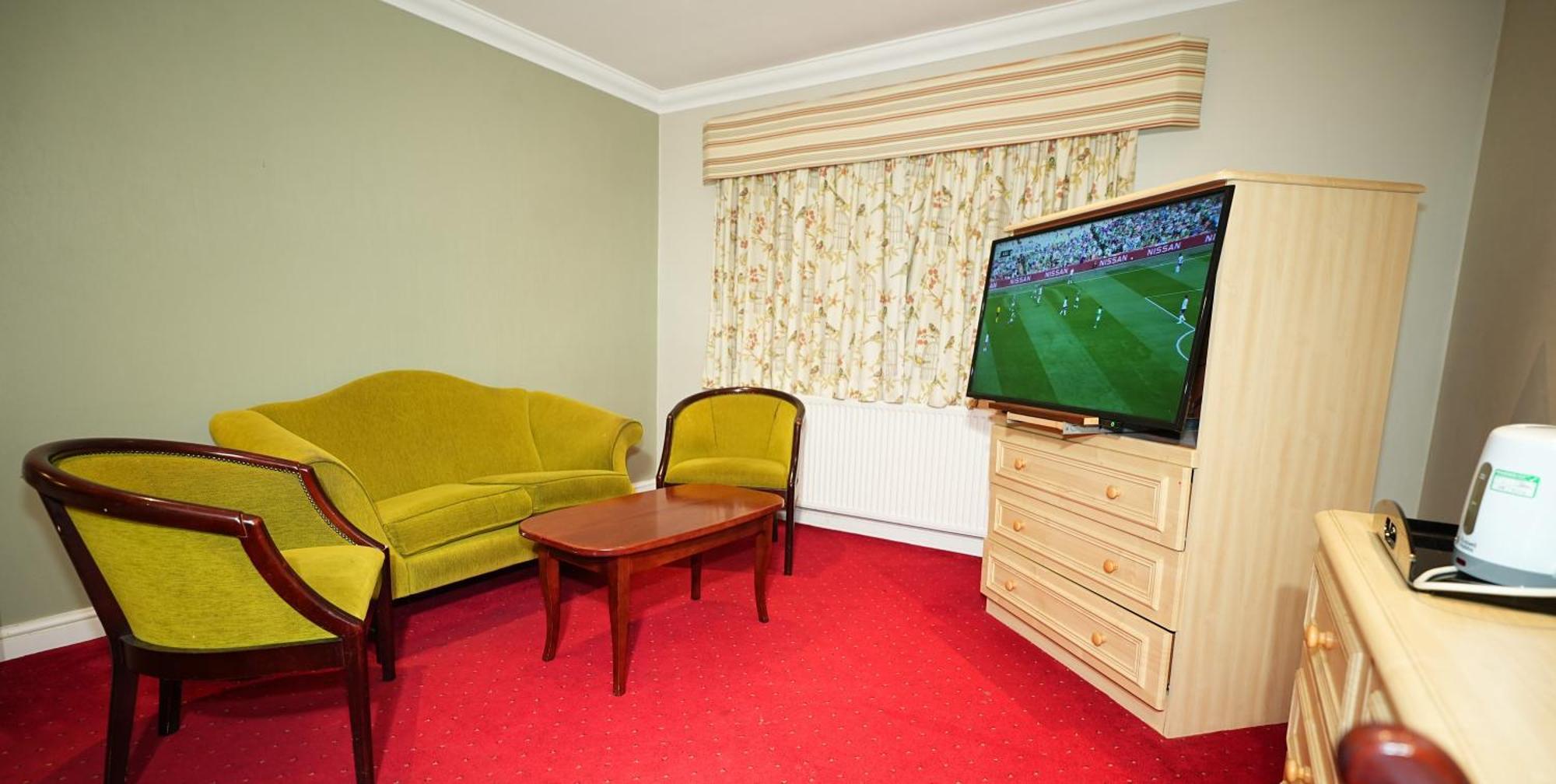Consort Hotel Ротергем Екстер'єр фото
